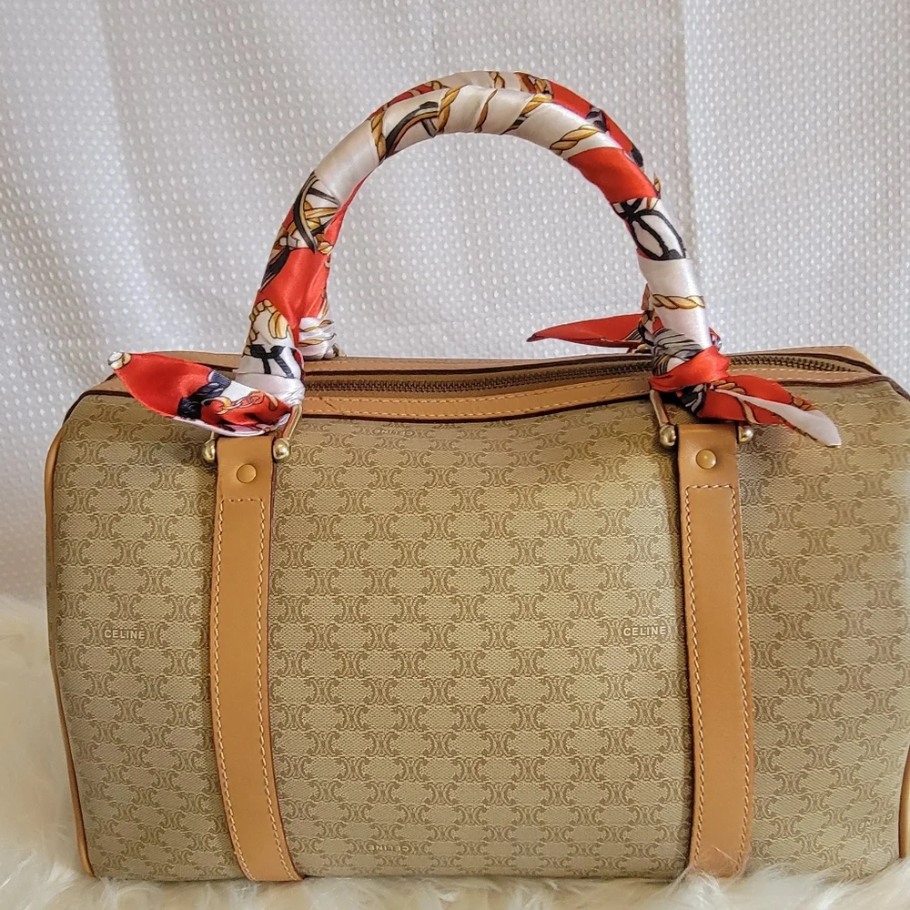 CELINE - Picture 4 of 16